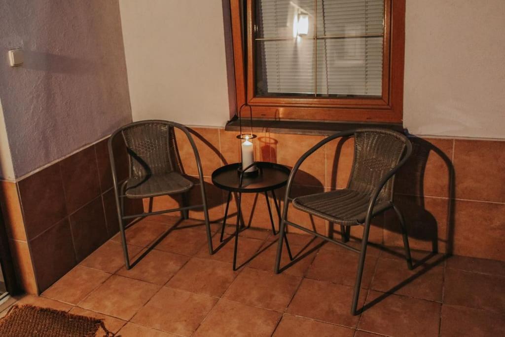 ברטיסלאבה Cozy Apartment In The Heart Of The Historic City מראה חיצוני תמונה